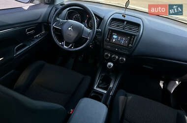 Внедорожник / Кроссовер Mitsubishi ASX 2021 в 