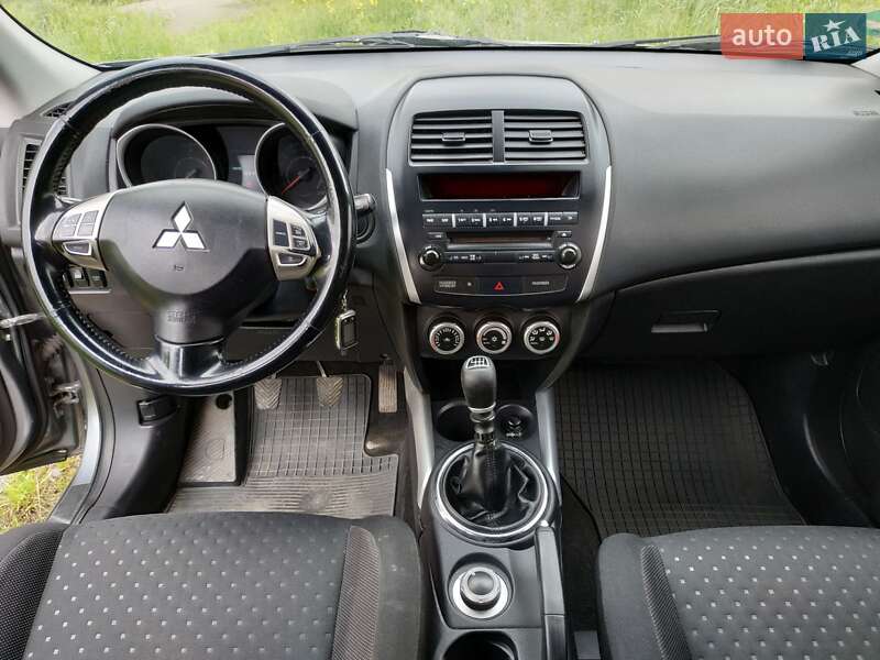 Позашляховик / Кросовер Mitsubishi ASX 2011 в Івано-Франківську