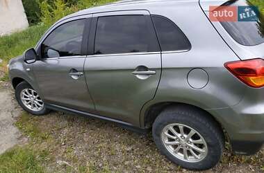 Внедорожник / Кроссовер Mitsubishi ASX 2011 в 