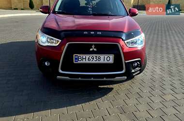 Внедорожник / Кроссовер Mitsubishi ASX 2011 в 