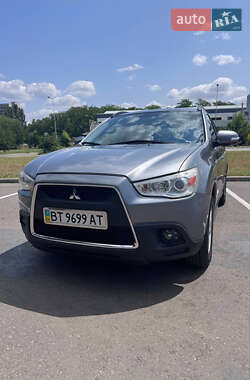 Внедорожник / Кроссовер Mitsubishi ASX 2012 в 