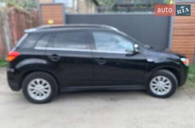 Внедорожник / Кроссовер Mitsubishi ASX 2011 в 