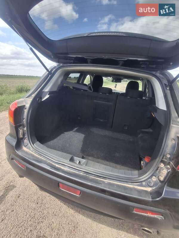 Позашляховик / Кросовер Mitsubishi ASX 2011 в Сокалі