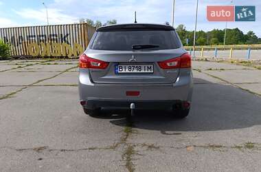 Внедорожник / Кроссовер Mitsubishi ASX 2013 в 