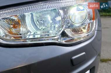 Внедорожник / Кроссовер Mitsubishi ASX 2013 в 