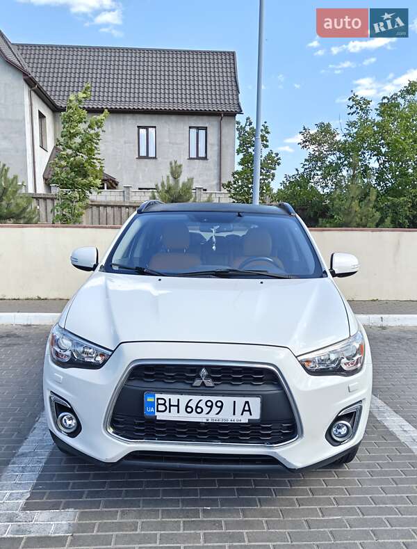 Позашляховик / Кросовер Mitsubishi ASX 2012 в Одесі