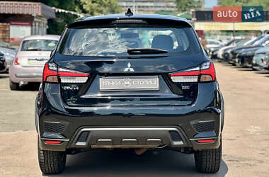 Внедорожник / Кроссовер Mitsubishi ASX 2019 в 