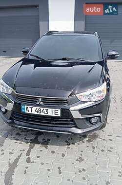Внедорожник / Кроссовер Mitsubishi ASX 2017 в 