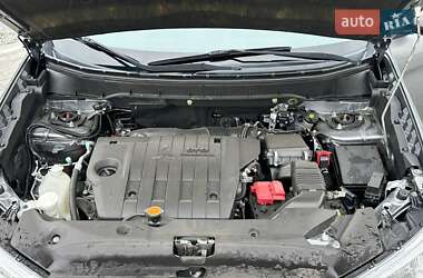 Внедорожник / Кроссовер Mitsubishi ASX 2013 в 