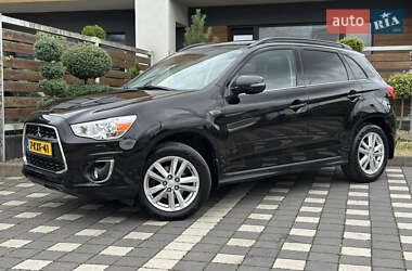Внедорожник / Кроссовер Mitsubishi ASX 2014 в 