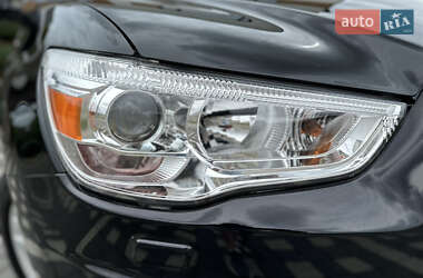 Внедорожник / Кроссовер Mitsubishi ASX 2014 в 