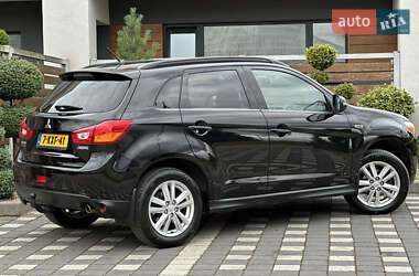 Внедорожник / Кроссовер Mitsubishi ASX 2014 в 