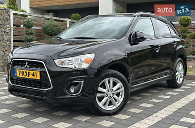 Внедорожник / Кроссовер Mitsubishi ASX 2014 в 