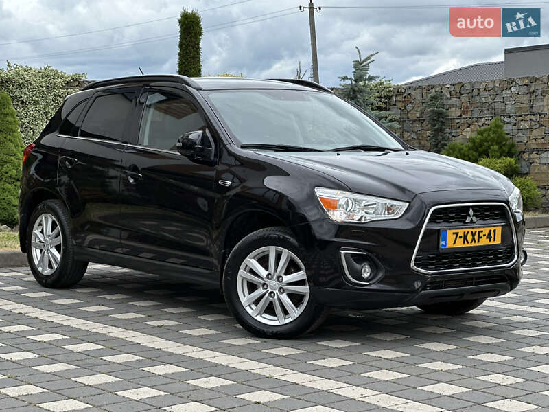 Внедорожник / Кроссовер Mitsubishi ASX 2014 в 
