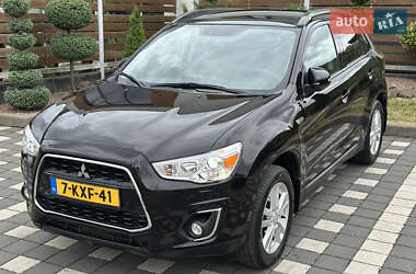 Внедорожник / Кроссовер Mitsubishi ASX 2014 в 