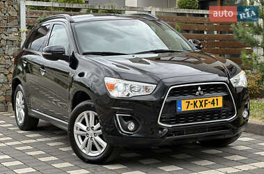 Внедорожник / Кроссовер Mitsubishi ASX 2014 в 