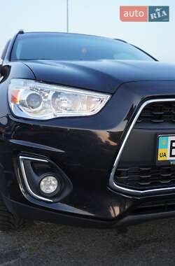 Внедорожник / Кроссовер Mitsubishi ASX 2014 в 