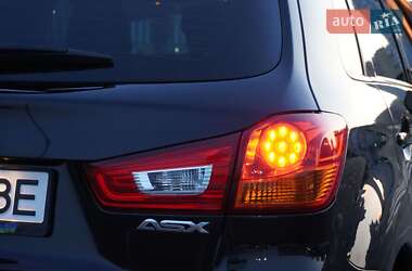 Внедорожник / Кроссовер Mitsubishi ASX 2014 в 