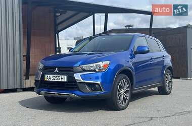 Внедорожник / Кроссовер Mitsubishi ASX 2016 в 