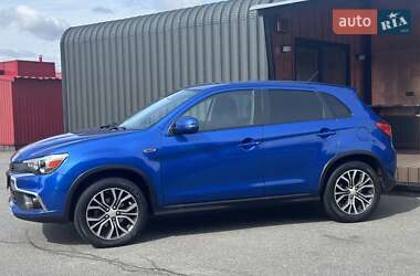 Внедорожник / Кроссовер Mitsubishi ASX 2016 в 