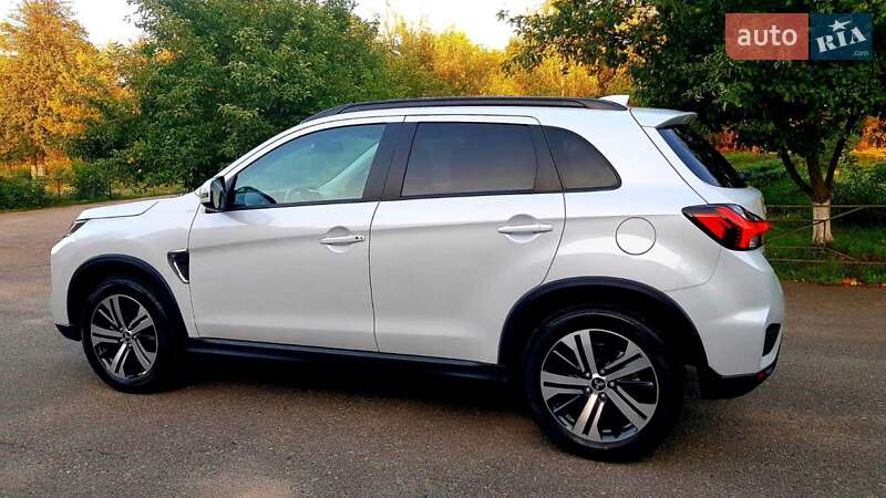 Позашляховик / Кросовер Mitsubishi ASX 2024 в Харкові