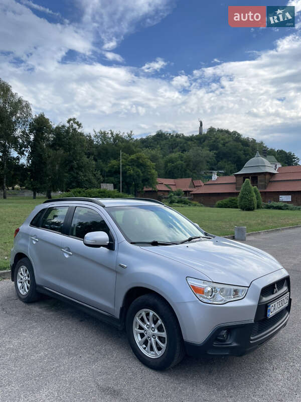 Внедорожник / Кроссовер Mitsubishi ASX 2011 в Черкассах