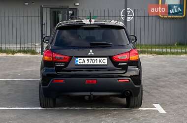 Внедорожник / Кроссовер Mitsubishi ASX 2010 в 