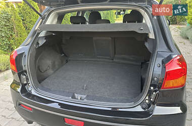 Внедорожник / Кроссовер Mitsubishi ASX 2010 в 