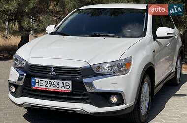 Внедорожник / Кроссовер Mitsubishi ASX 2016 в Николаеве