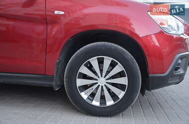Внедорожник / Кроссовер Mitsubishi ASX 2012 в 