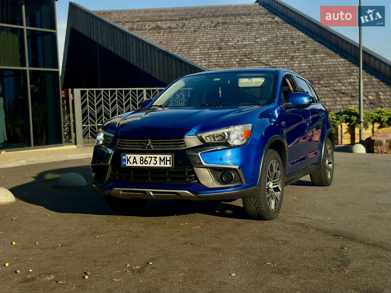 Внедорожник / Кроссовер Mitsubishi ASX 2016 в Киеве