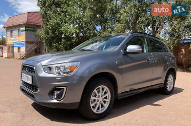 Внедорожник / Кроссовер Mitsubishi ASX 2013 в 