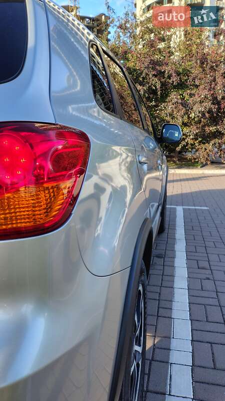 Внедорожник / Кроссовер Mitsubishi ASX 2019 в Киеве