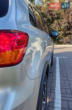 Внедорожник / Кроссовер Mitsubishi ASX 2019 в 