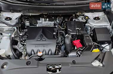 Внедорожник / Кроссовер Mitsubishi ASX 2019 в 