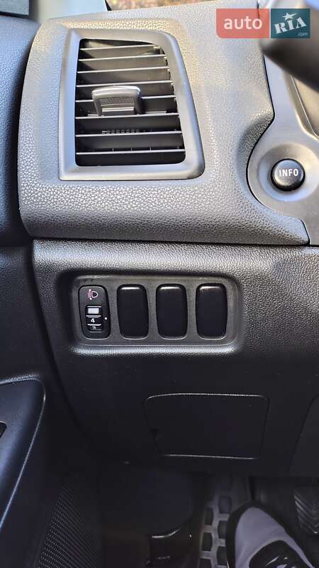 Внедорожник / Кроссовер Mitsubishi ASX 2019 в Киеве фото 28 Внедорожник / Кроссовер Mitsubishi ASX 2019 в Киеве