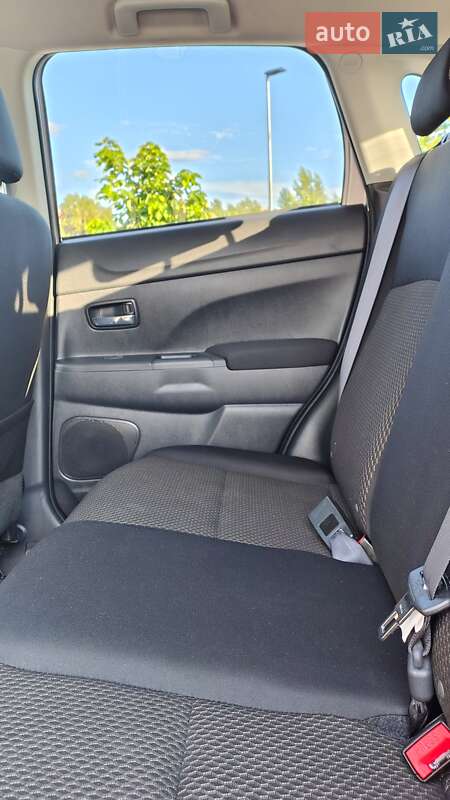 Внедорожник / Кроссовер Mitsubishi ASX 2019 в Киеве фото 30 Внедорожник / Кроссовер Mitsubishi ASX 2019 в Киеве