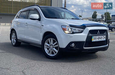 Позашляховик / Кросовер Mitsubishi ASX 2010 в Києві