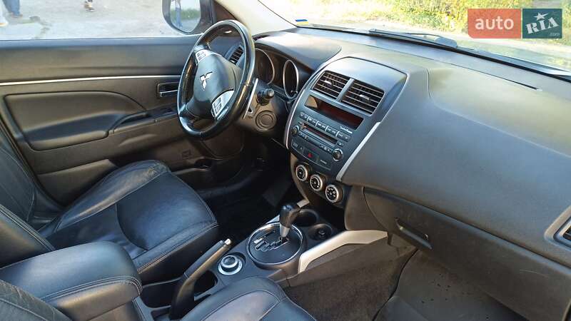 Внедорожник / Кроссовер Mitsubishi ASX 2011 в Киеве фото 9 Внедорожник / Кроссовер Mitsubishi ASX 2011 в Киеве