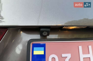 Внедорожник / Кроссовер Mitsubishi ASX 2011 в 