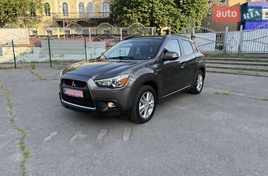 Внедорожник / Кроссовер Mitsubishi ASX 2011 в 