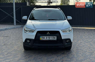 Внедорожник / Кроссовер Mitsubishi ASX 2011 в 