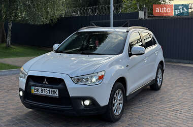 Позашляховик / Кросовер Mitsubishi ASX 2011 в Києві
