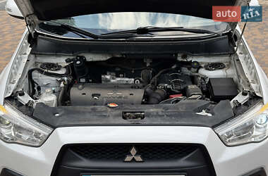 Внедорожник / Кроссовер Mitsubishi ASX 2011 в 
