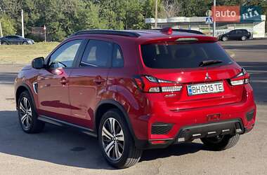 Внедорожник / Кроссовер Mitsubishi ASX 2022 в 
