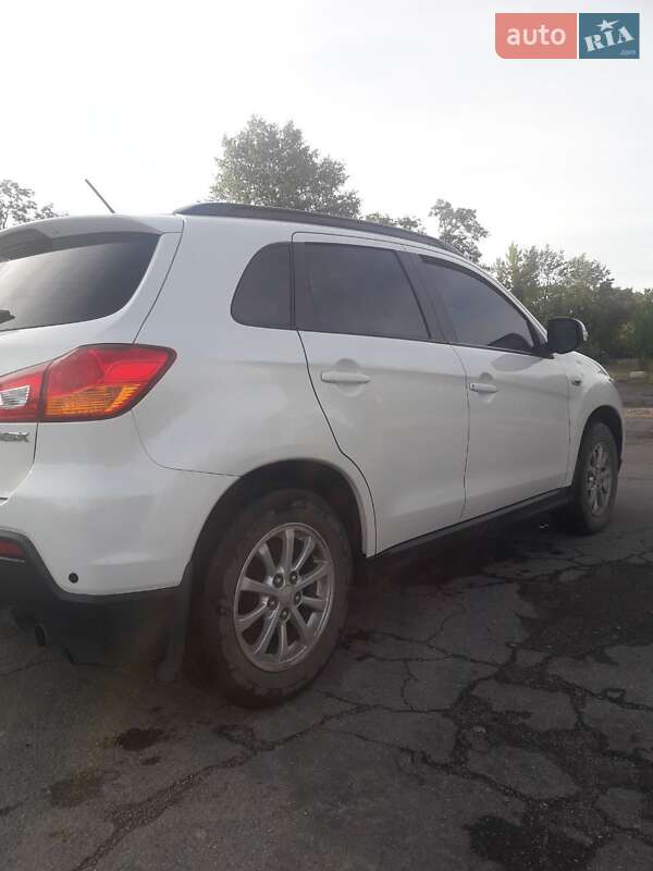 Внедорожник / Кроссовер Mitsubishi ASX 2011 в Павлограде