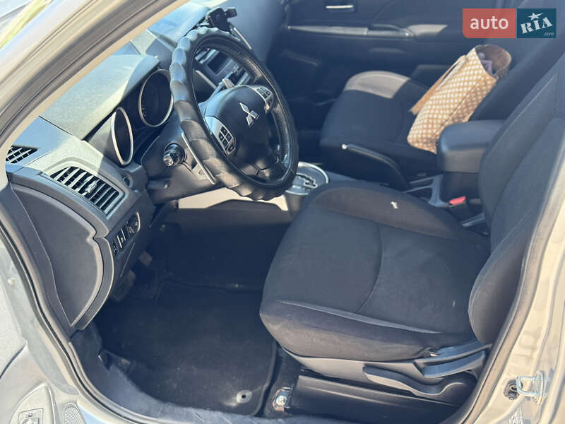 Позашляховик / Кросовер Mitsubishi ASX 2010 в Святопетрівське фото 12 Позашляховик / Кросовер Mitsubishi ASX 2010 в Святопетрівське