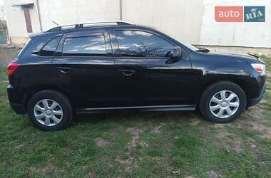 Внедорожник / Кроссовер Mitsubishi ASX 2010 в 