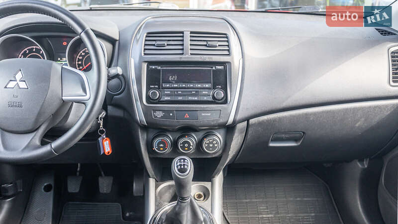 Внедорожник / Кроссовер Mitsubishi ASX 2014 в Днепре