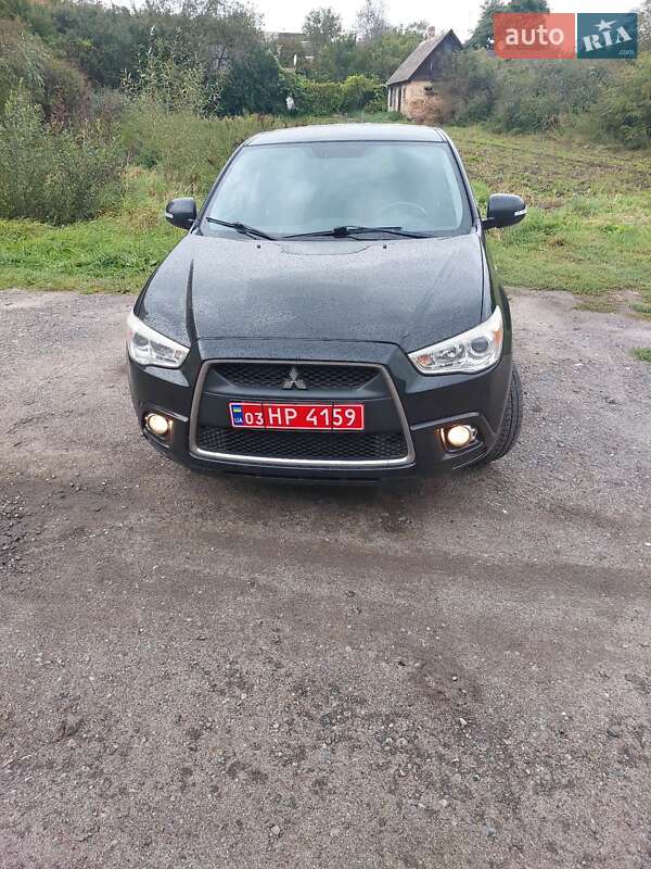 Внедорожник / Кроссовер Mitsubishi ASX 2011 в Ровно